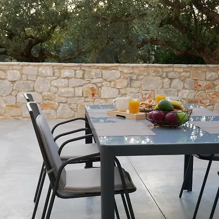 Verga's Maison Apartmán *