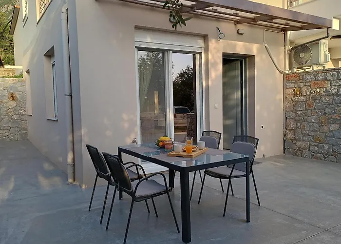 Verga's Maison * Kalamata