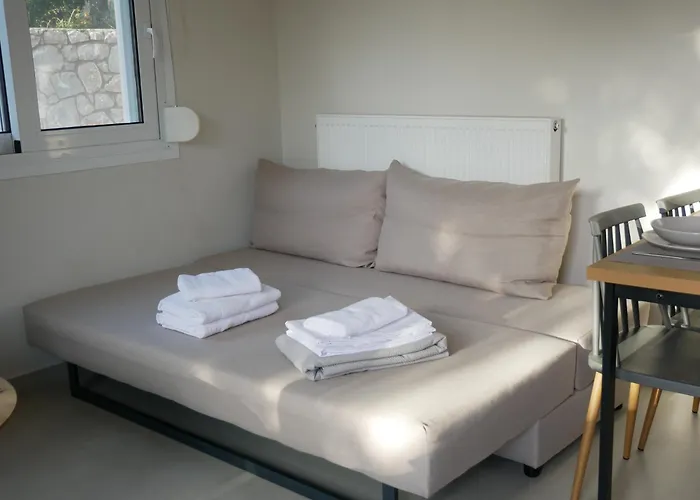 Verga's Maison كالاماتا